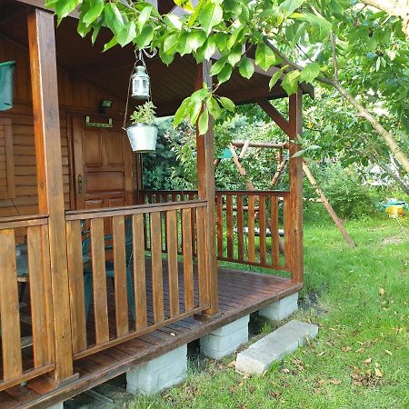 Hotel Domek letniskowy w zieleni blisko jeziora średzkiego Środa Wielkopolska Zewnętrze zdjęcie