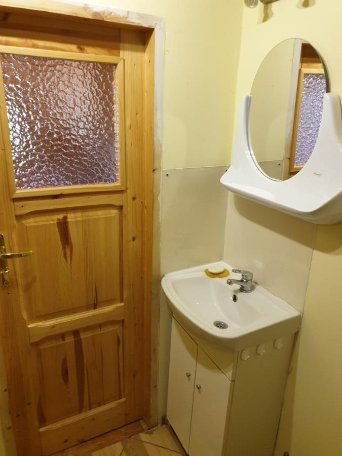 Hotel Domek letniskowy w zieleni blisko jeziora średzkiego Środa Wielkopolska Zewnętrze zdjęcie